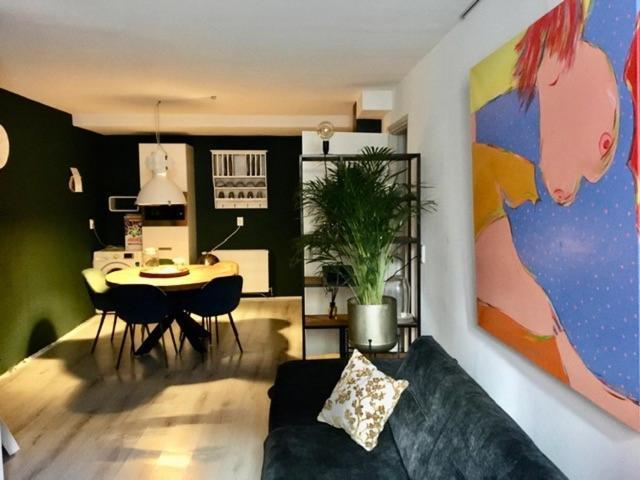 Achterdemuur Apartment โกรนิงเงน ภายนอก รูปภาพ